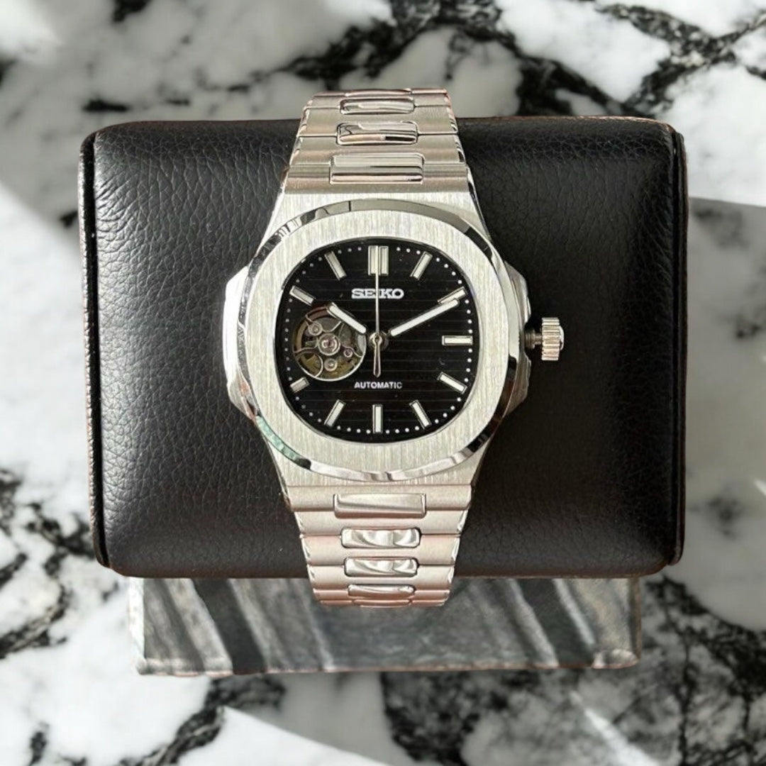 Openheart Black Nautilus Seiko mod