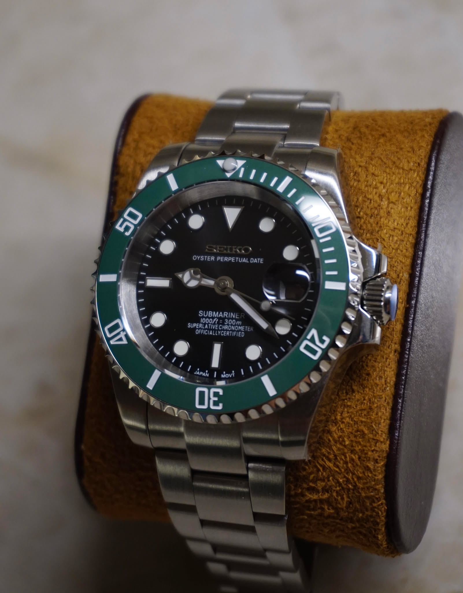 Starbucks Submariner Seiko mod