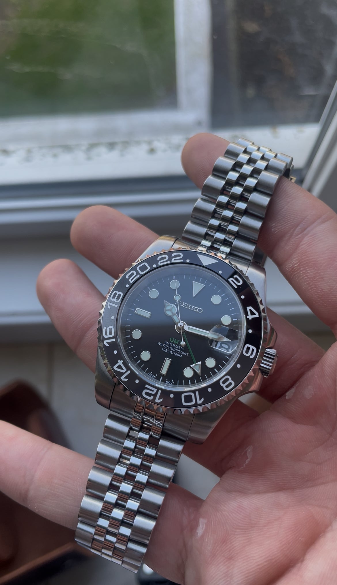 Bruce Wayne GMT Seiko mod