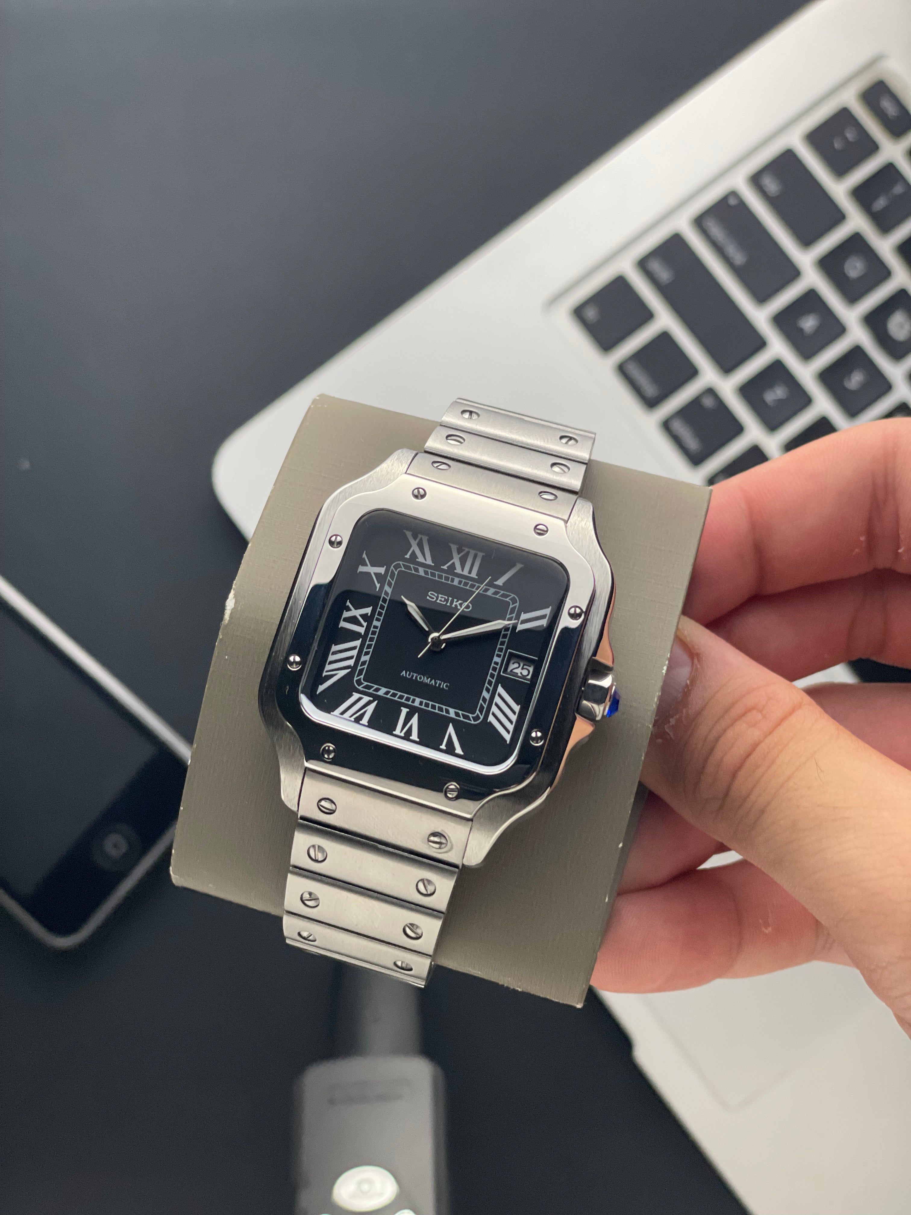 Black Santos Seiko mod