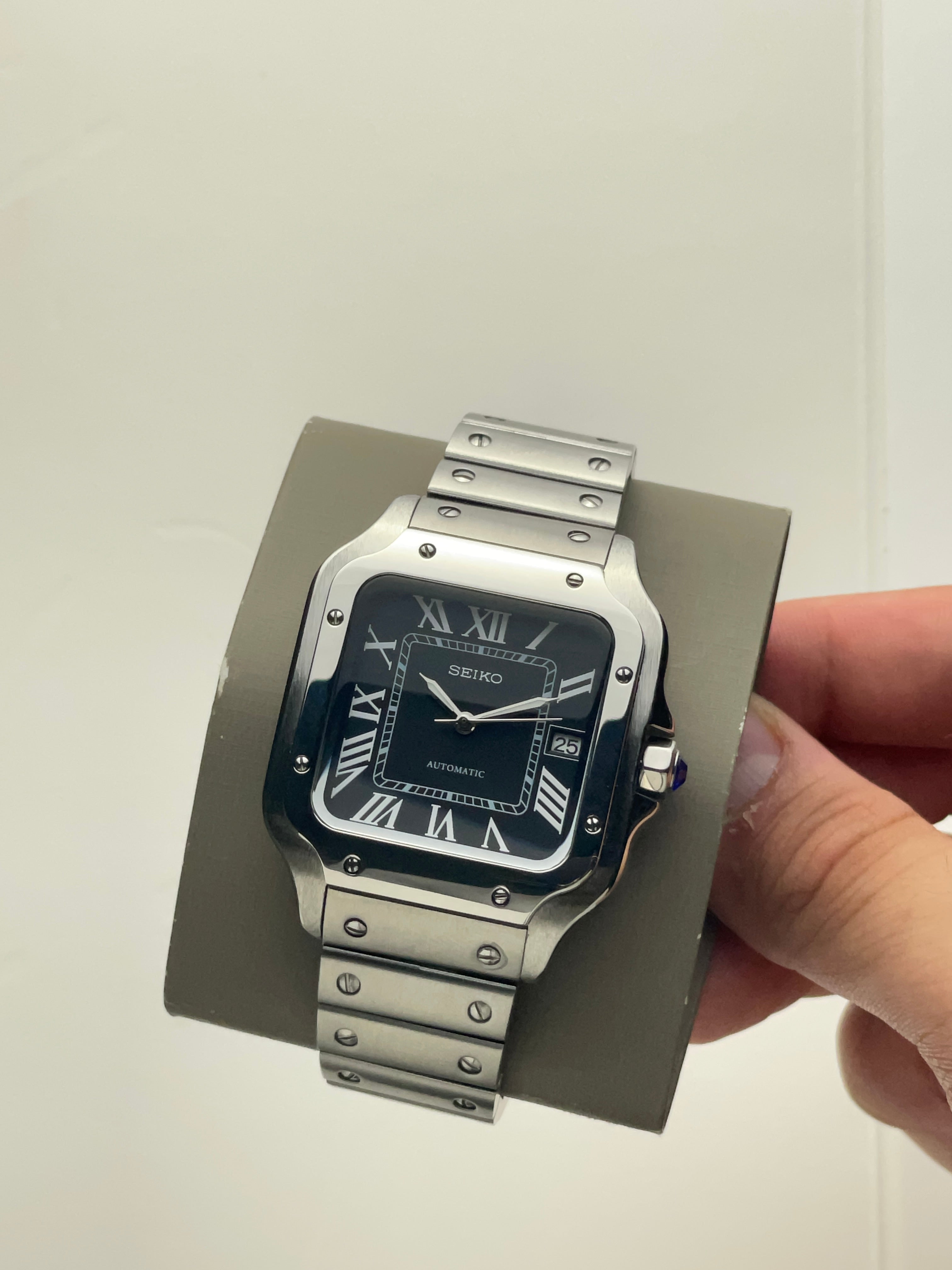 Black Santos Seiko mod