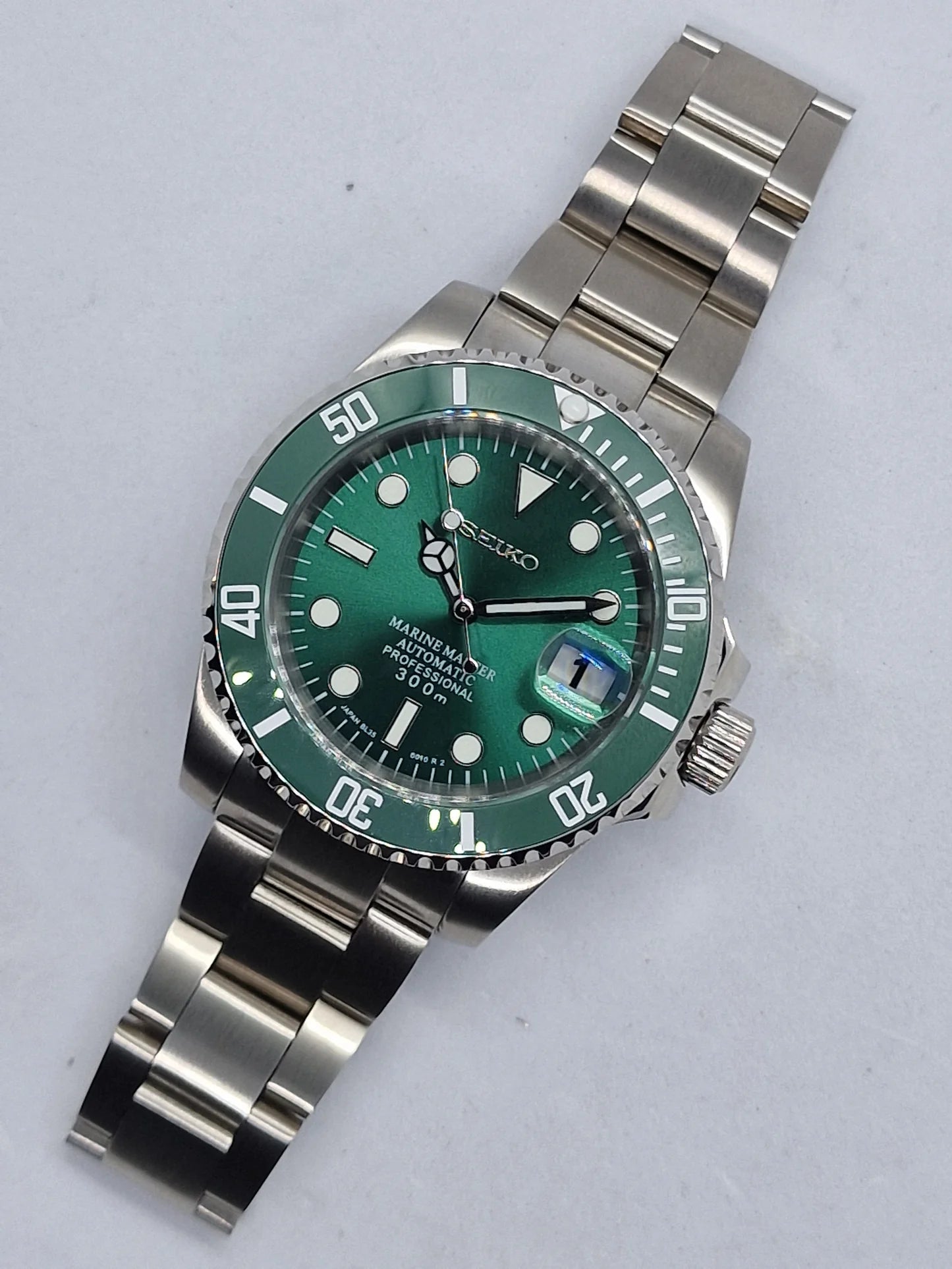 Hulk Submariner Seiko mod